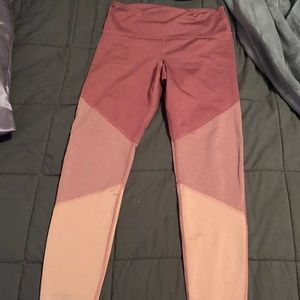 Old Navy pink ombre athletic leggings